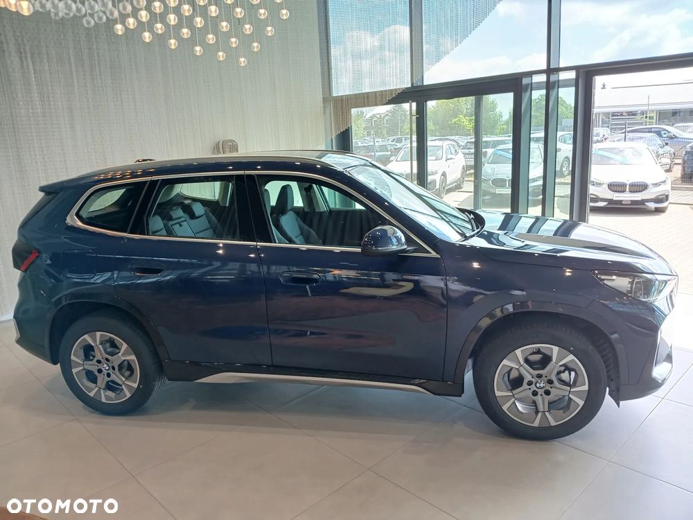 BMW X1 sDrive18i xLine - 6