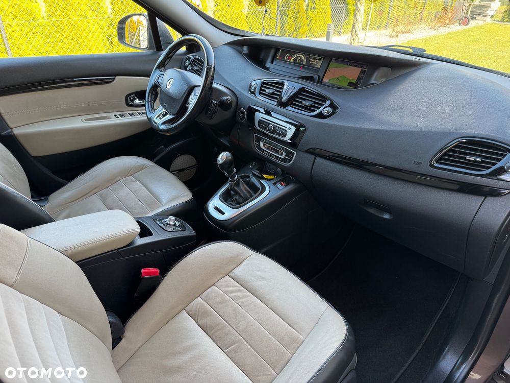 Renault Scenic - 26
