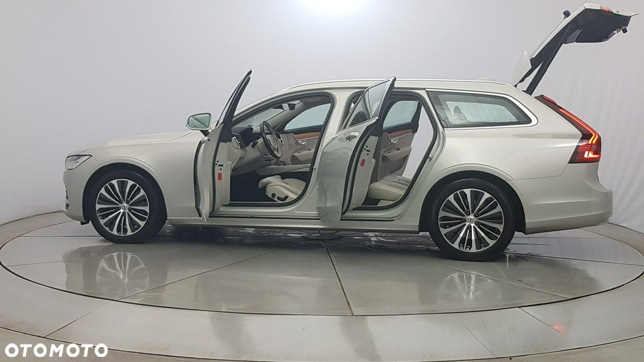Volvo V90 - 11