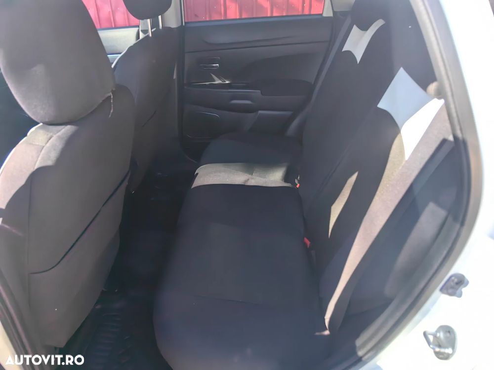 Mitsubishi ASX 2.2 Litre DI-D 4X4 Instyle Aut. - 8