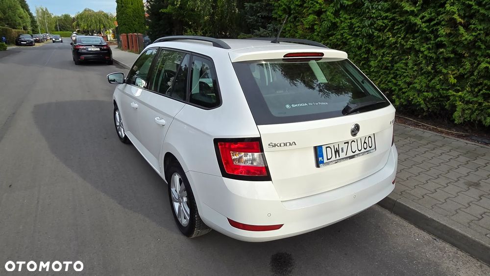 Skoda Fabia 1.0 Style Color - 7