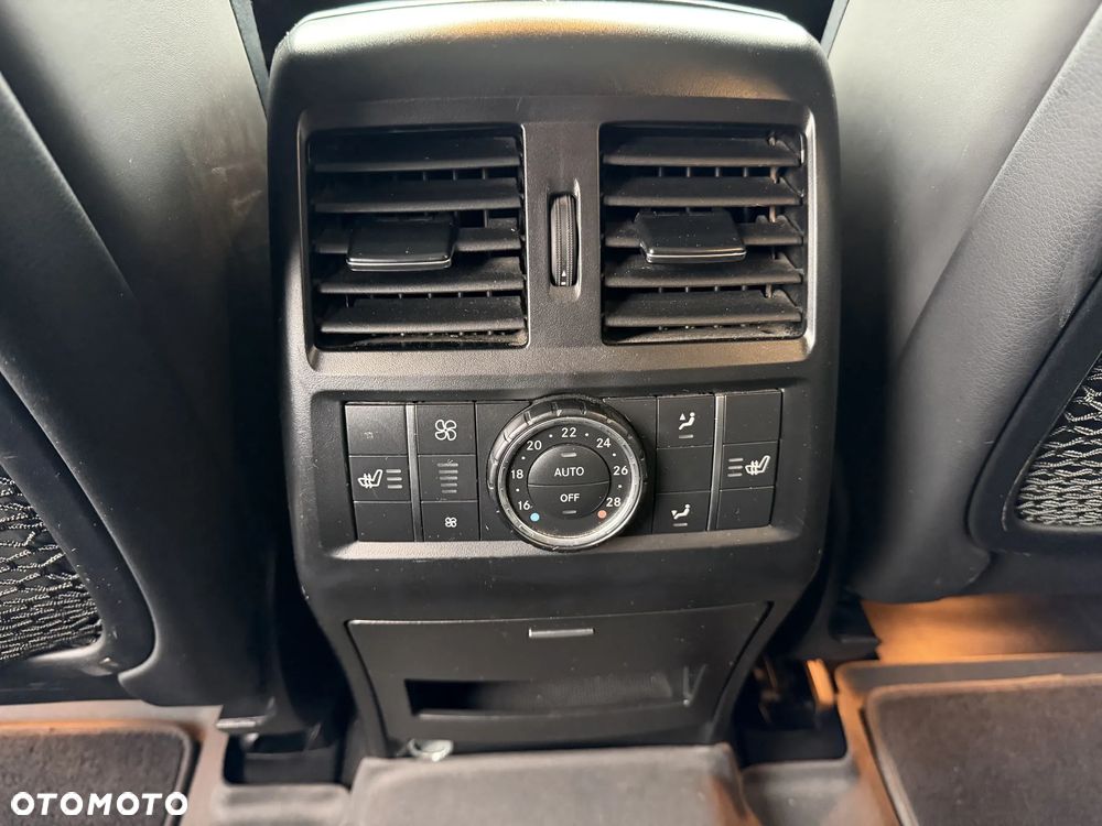 Mercedes-Benz GLE - 27