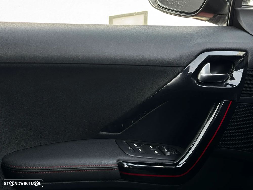 Peugeot 2008 PureTech 110 Stop&Start GT-Line Edition - 15