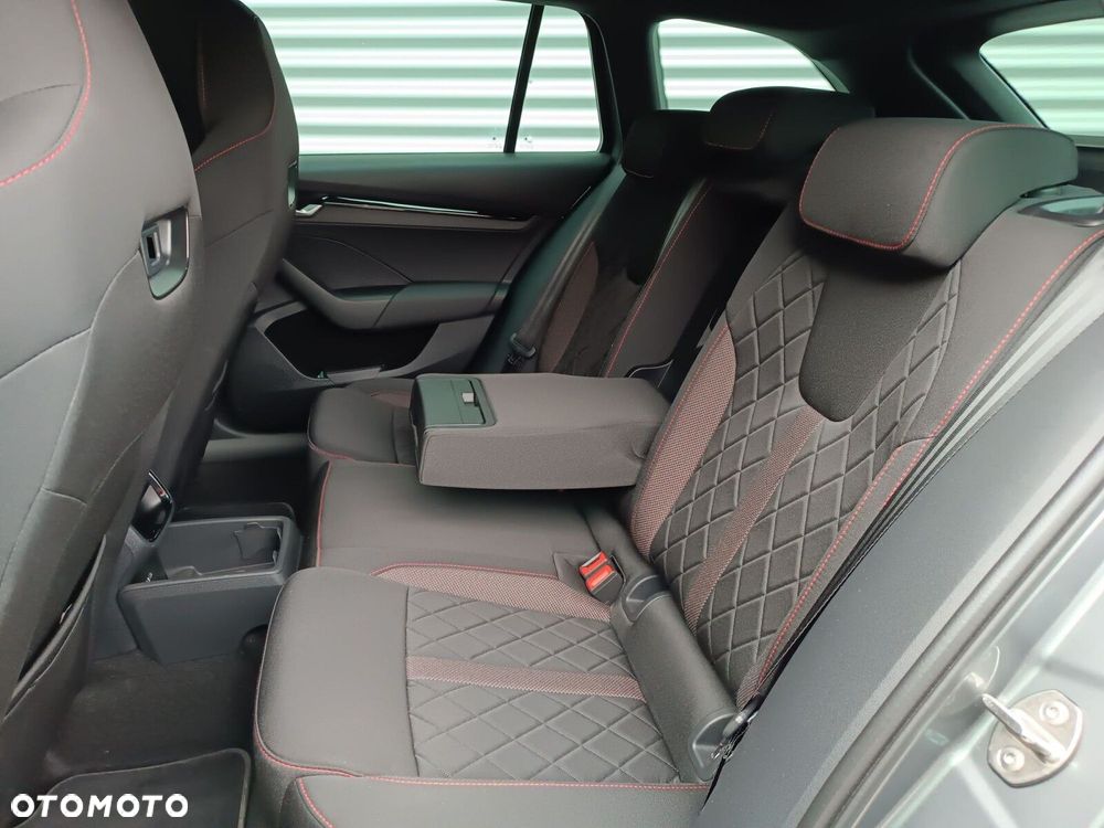 Skoda Octavia 2.0 TSI RS DSG - 38