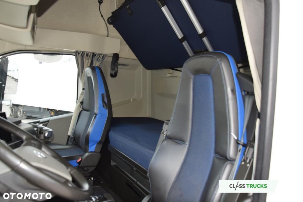 Volvo FH 460 Globetrotter XL i-Save - 9