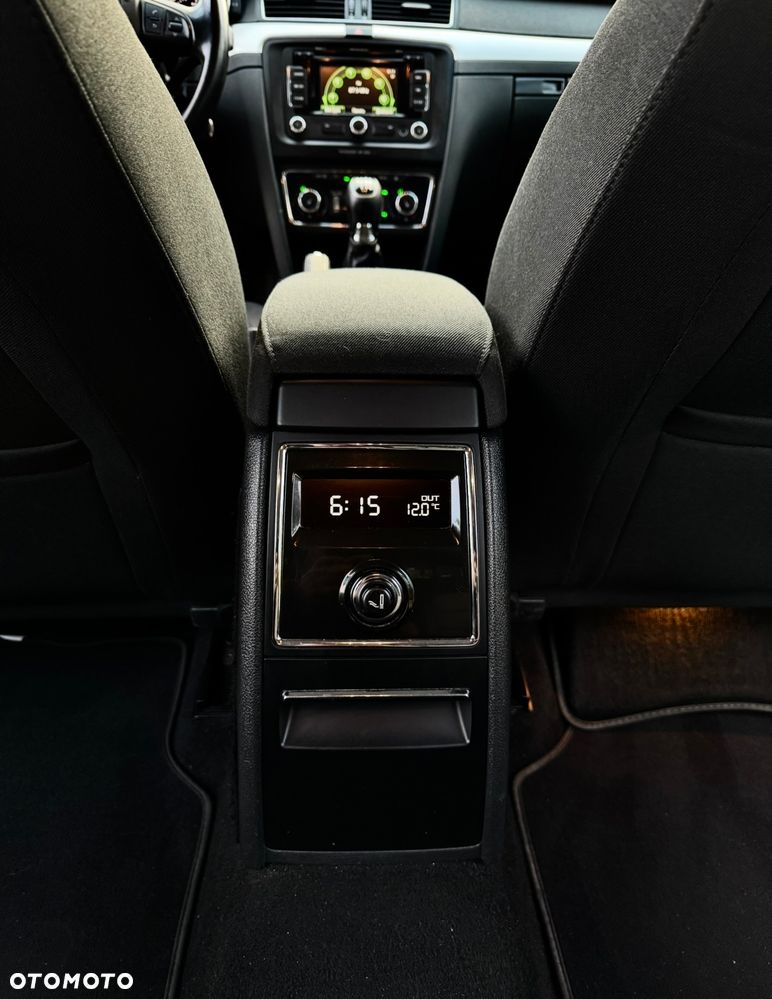 Skoda Superb 1.4 TSI Exclusive - 16
