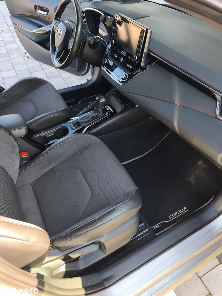 Toyota Corolla 2.0 Hybrid Selection - 6