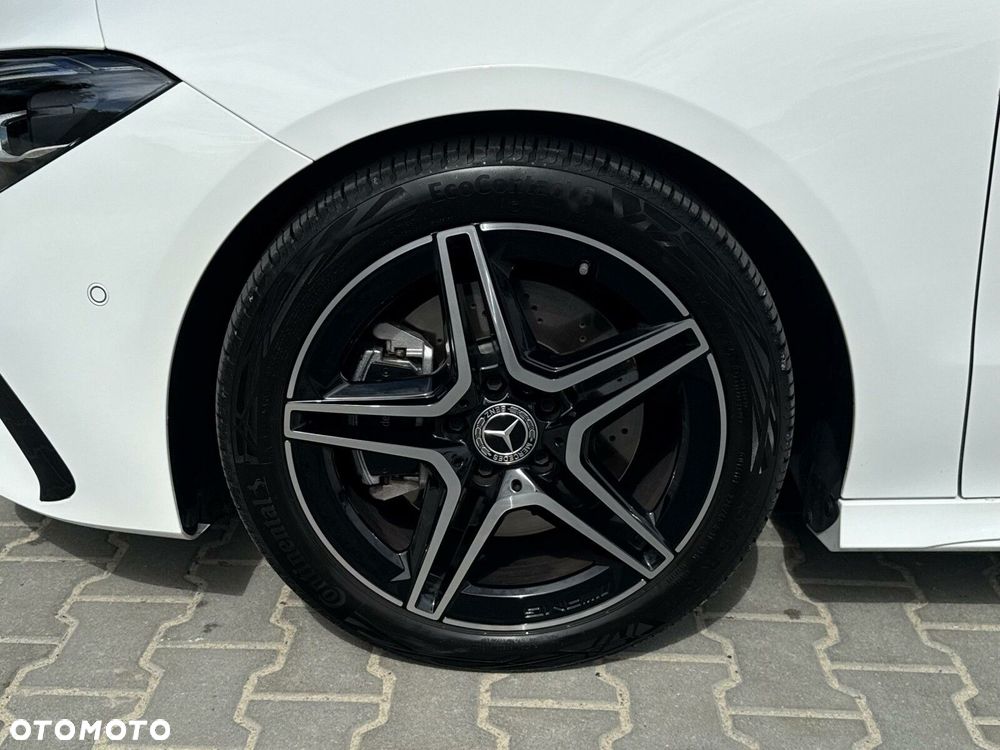 Mercedes-Benz CLA - 5