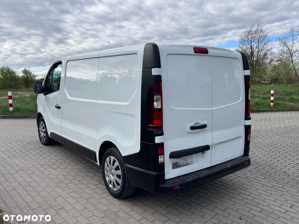 Nissan NV300 - 8