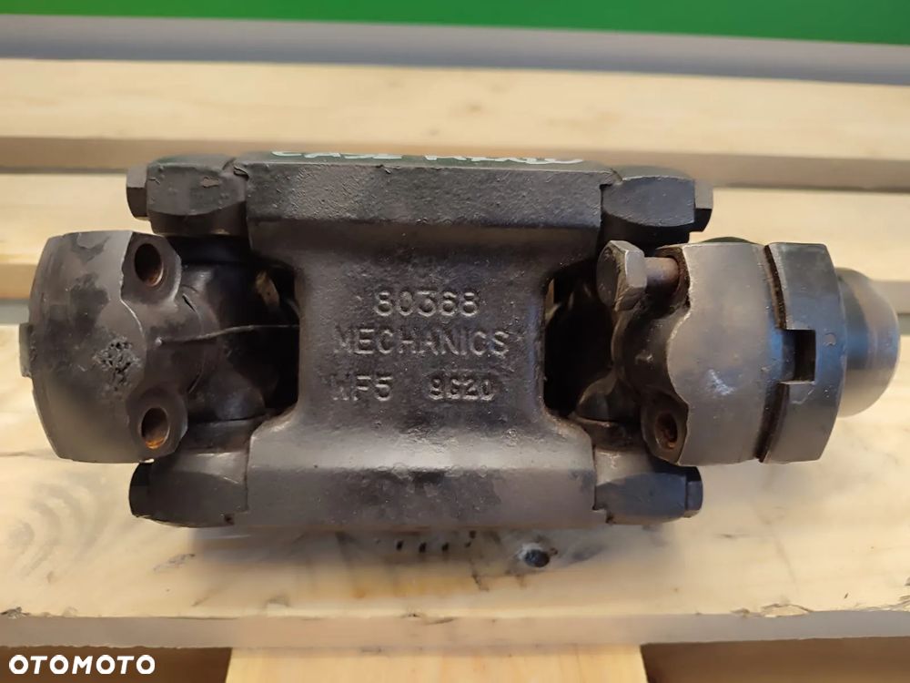 Wał napędowy 80368  Case MX 120 - 7