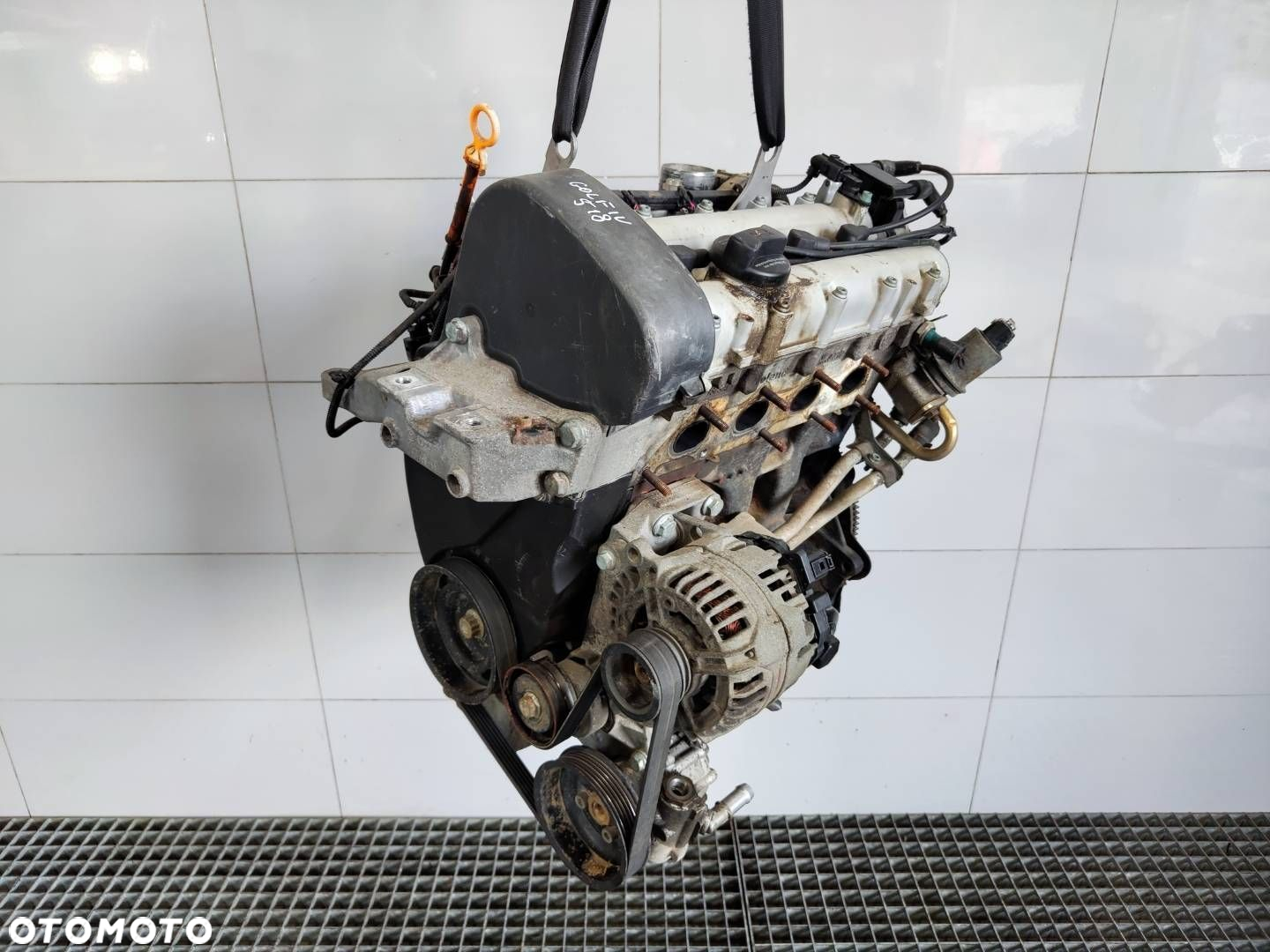 SILNIK BLOK KOMPLETNY 1.6 16V AUS VW GOLF IV OCTAVIA I LEON I TOLEDO II A3 - 4