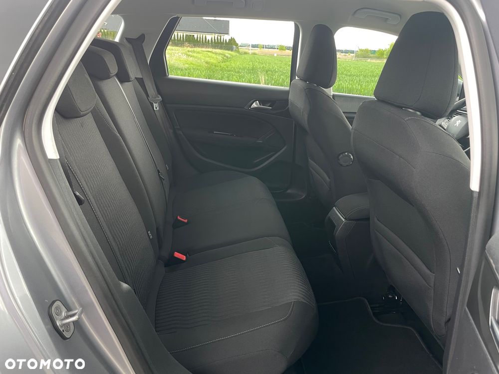 Peugeot 308 e-HDi 115 Stop & Start Allure - 14