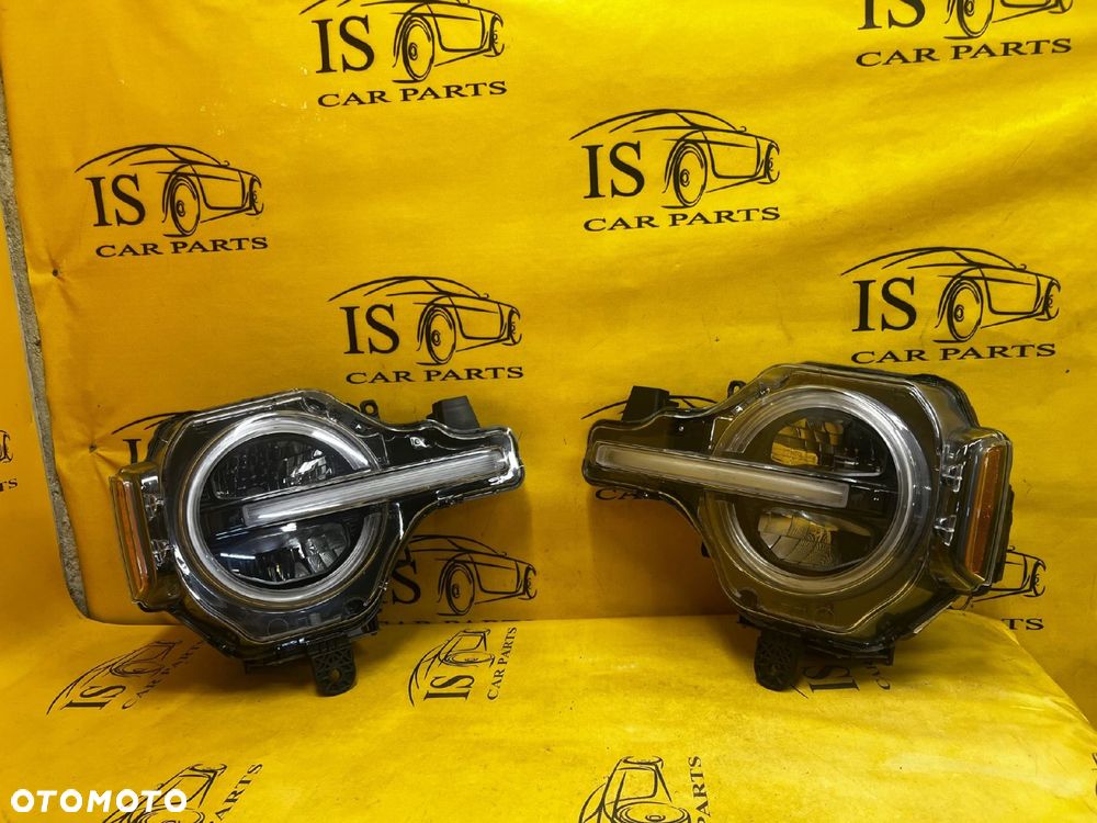 KOMPLET REFLEKTORY LAMPY PRZÓD PRZEDNIE LED PRAWY LEWY FORD BRONCO 21- USA - 1