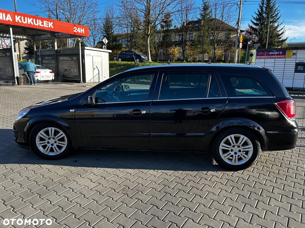 Opel Astra 1.7 CDTI Cosmo - 4