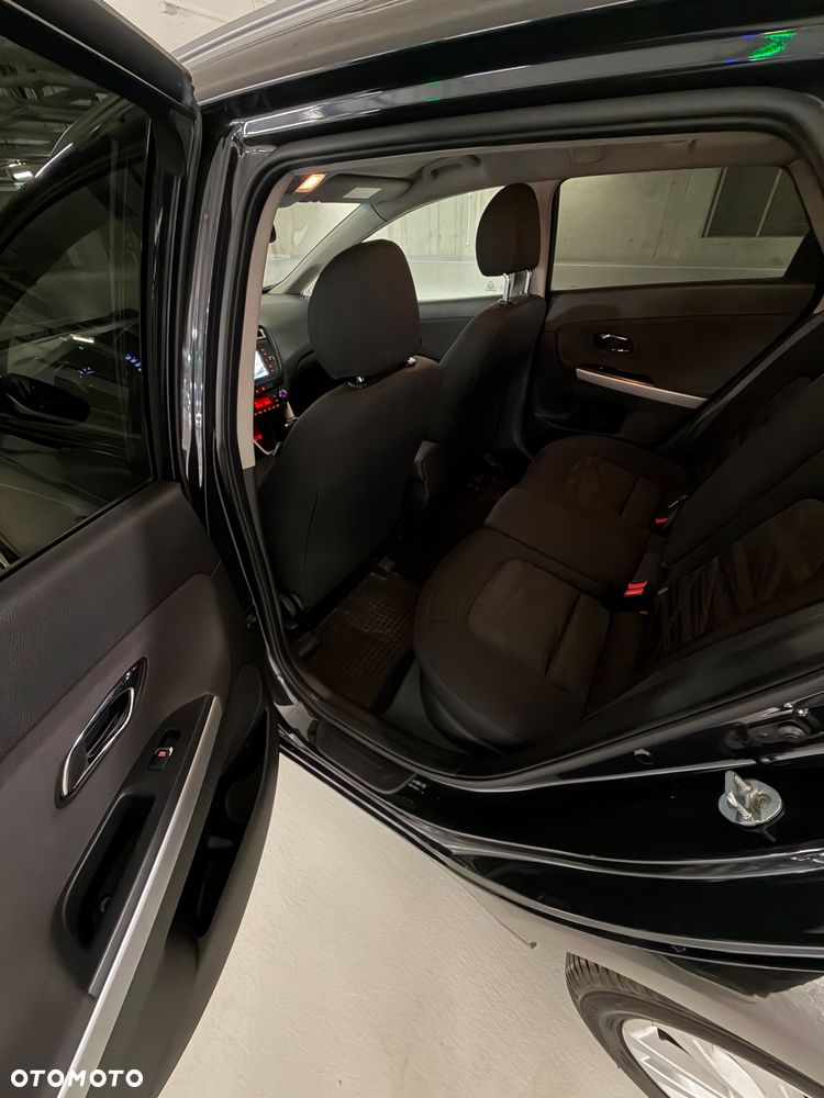 Kia Ceed 1.6 CRDi Smart Plus DCT - 8