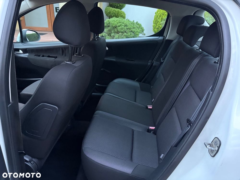 Peugeot 207 75 Millesim 200 - 25