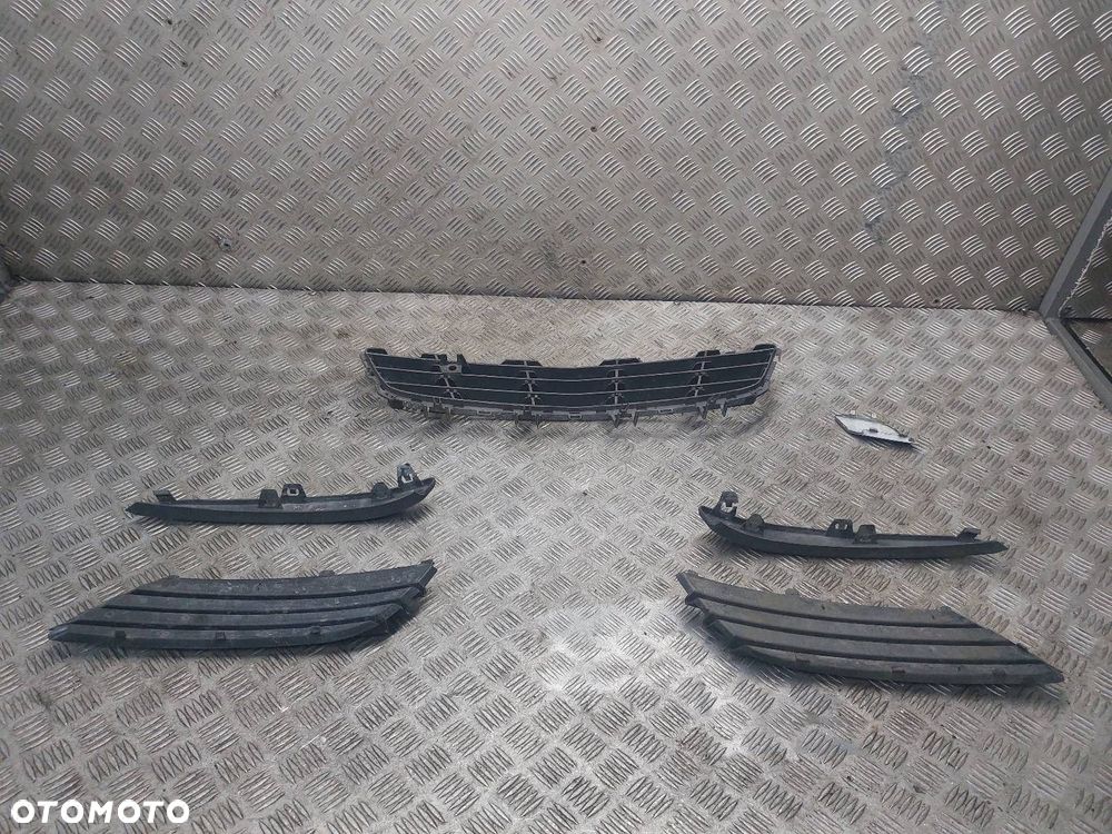 KRATKA ZDERZAKA PRZÓD KOMPLET + ZAŚLEPKA XENONU OPEL ASTRA H Z163 - 7
