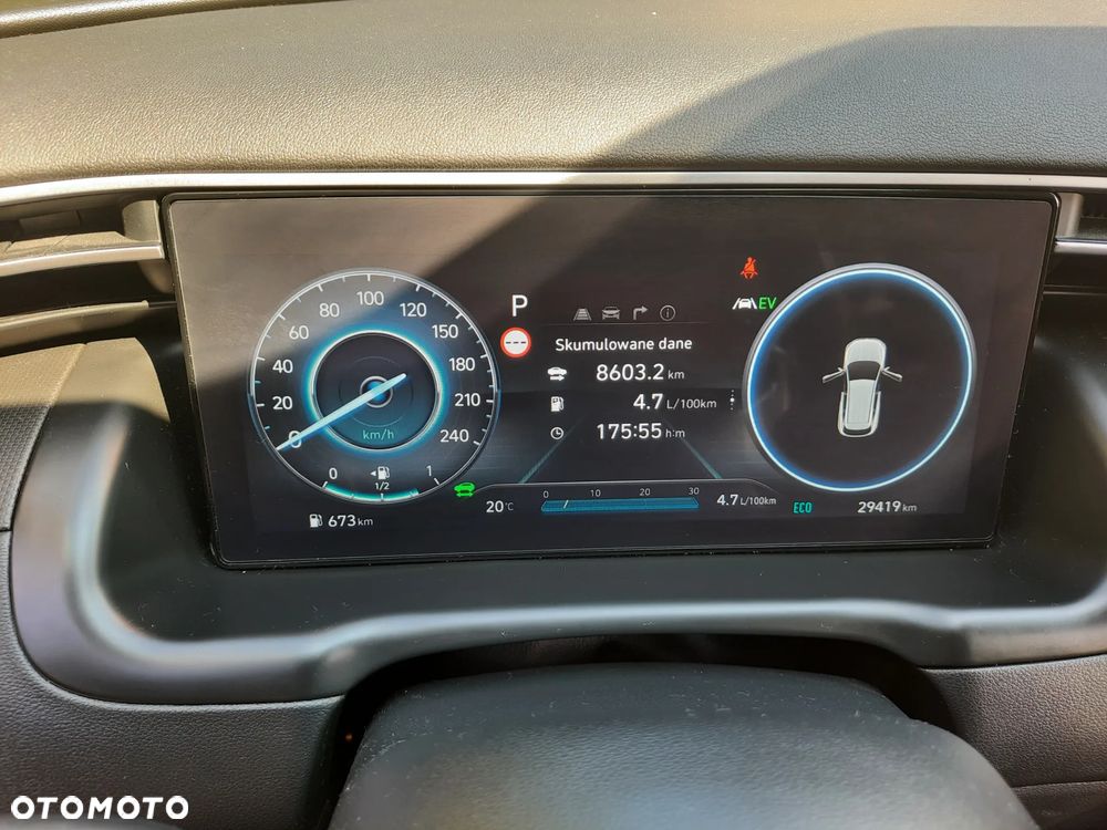 Hyundai Tucson 1.6 T-GDi HEV Executive 2WD - 9