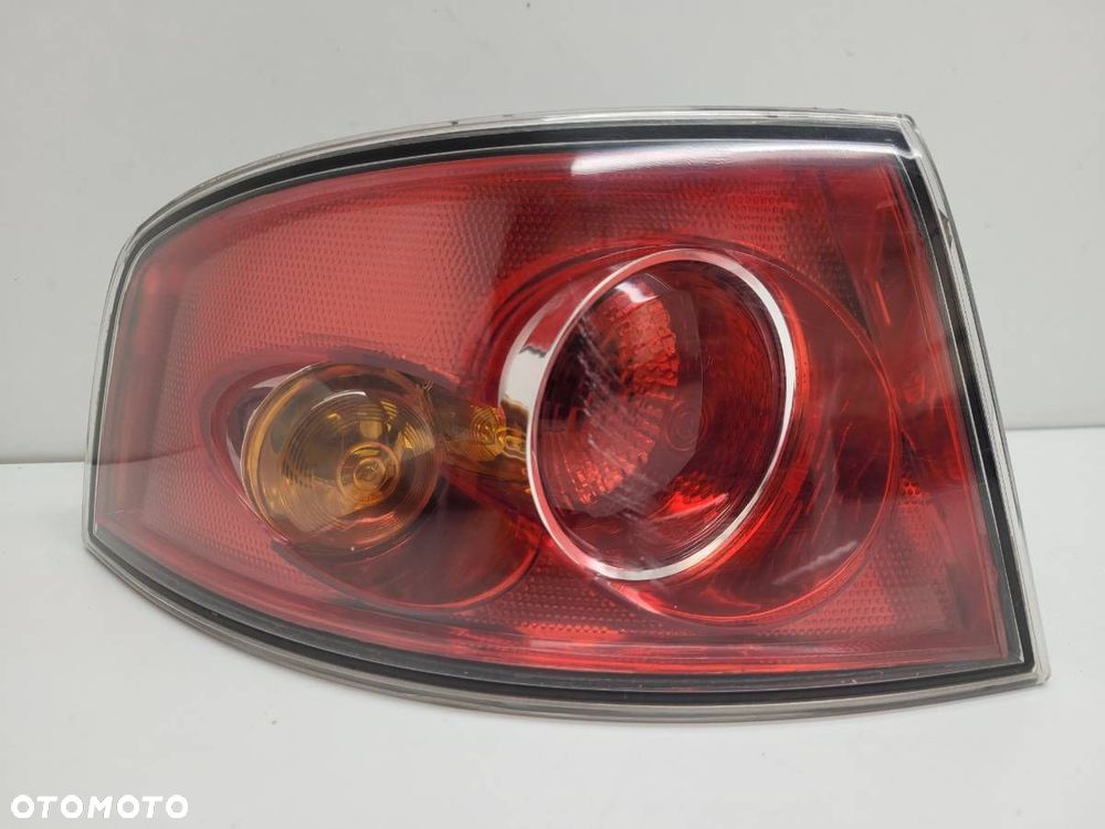 LAMPA TYŁ LEWA TYLNA LEWA W BŁOTNIK SEAT IBIZA III EUROPA 08-445-1916L - 1