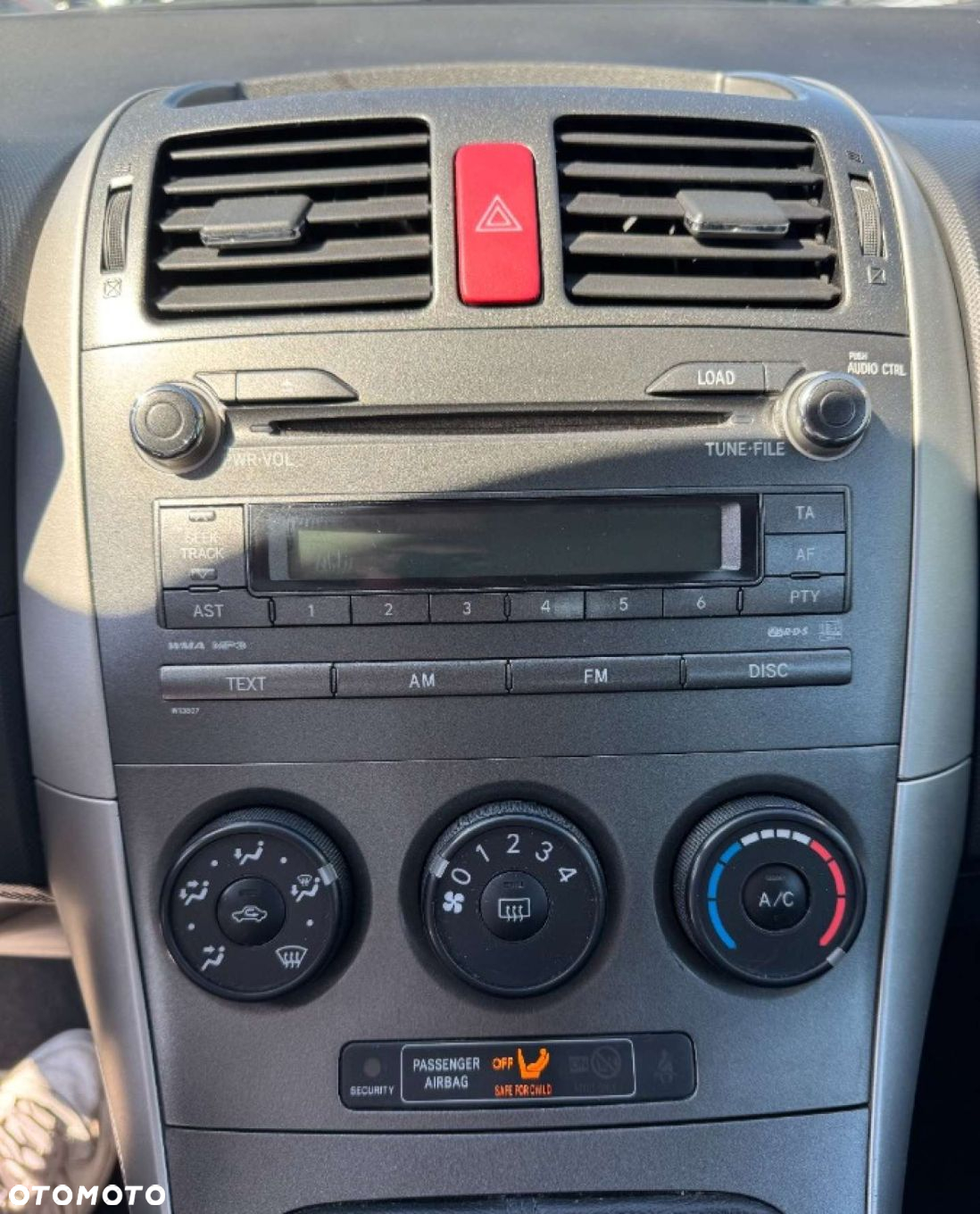 Toyota Auris - 13