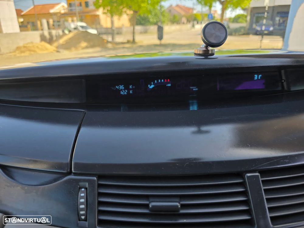 Renault Espace 2.2 dCi Dynamique 5L - 26