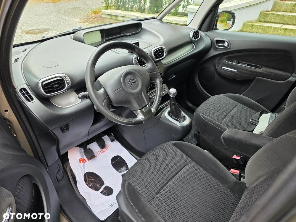 Citroën C3 Picasso 1.4i Exclusive - 13