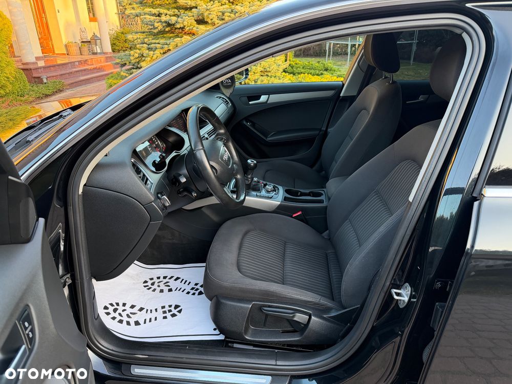 Audi A4 Avant 2.0 TDI DPF Ambition - 12