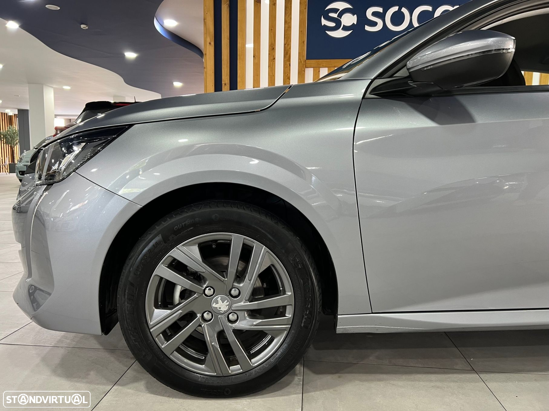 Peugeot 208 1.2 PureTech Active Pack - 7