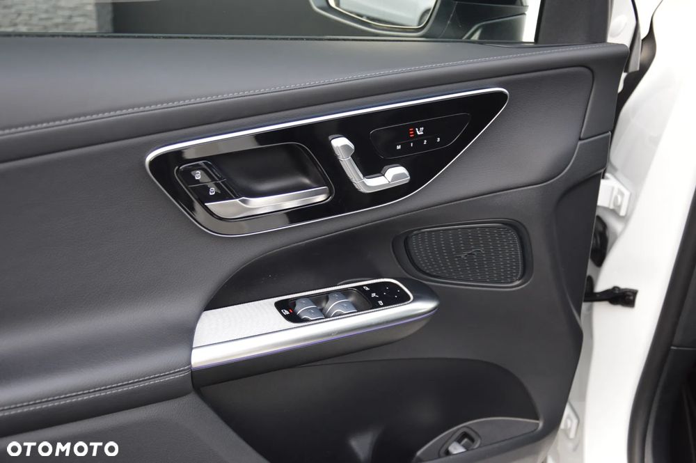 Mercedes-Benz GLC 300 de PHEV 4-Matic AMG Line - 23