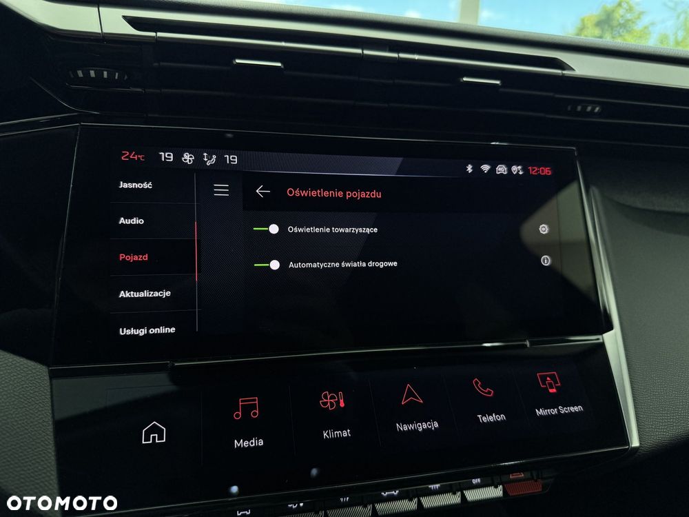 Peugeot 308 1.5 BlueHDi Allure S&S EAT8 - 31