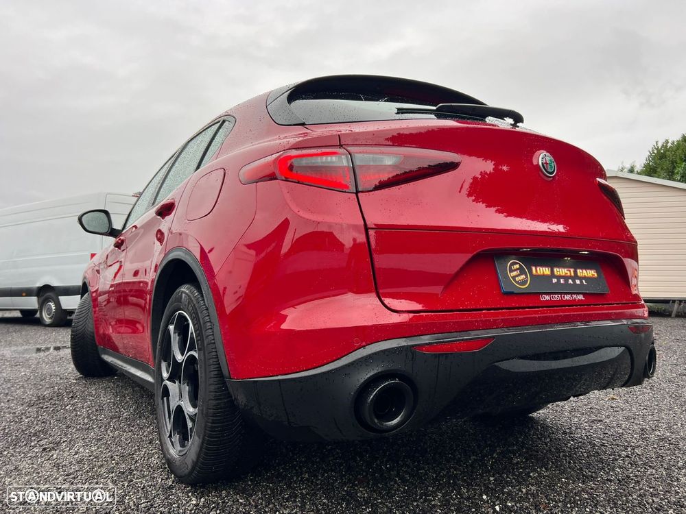 Alfa Romeo Stelvio 2.2 D Super AT8 - 27
