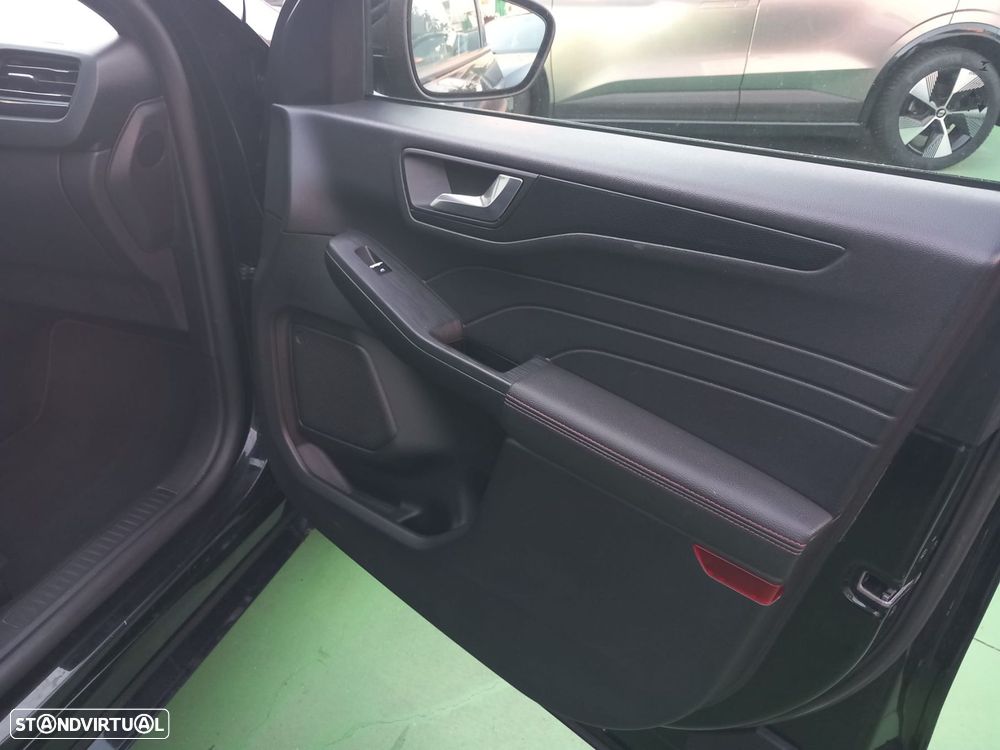 Ford Kuga 1.5 TDCi EcoBlue ST-Line Aut. - 10