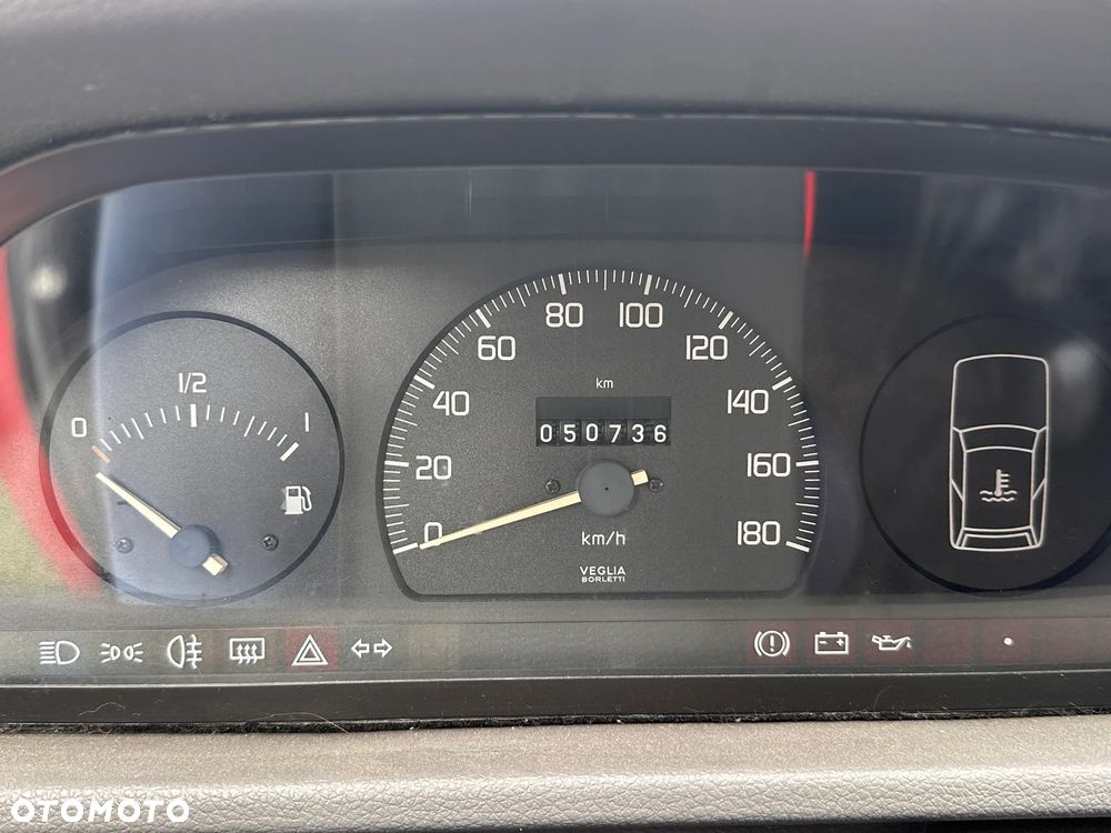 Fiat Uno - 6