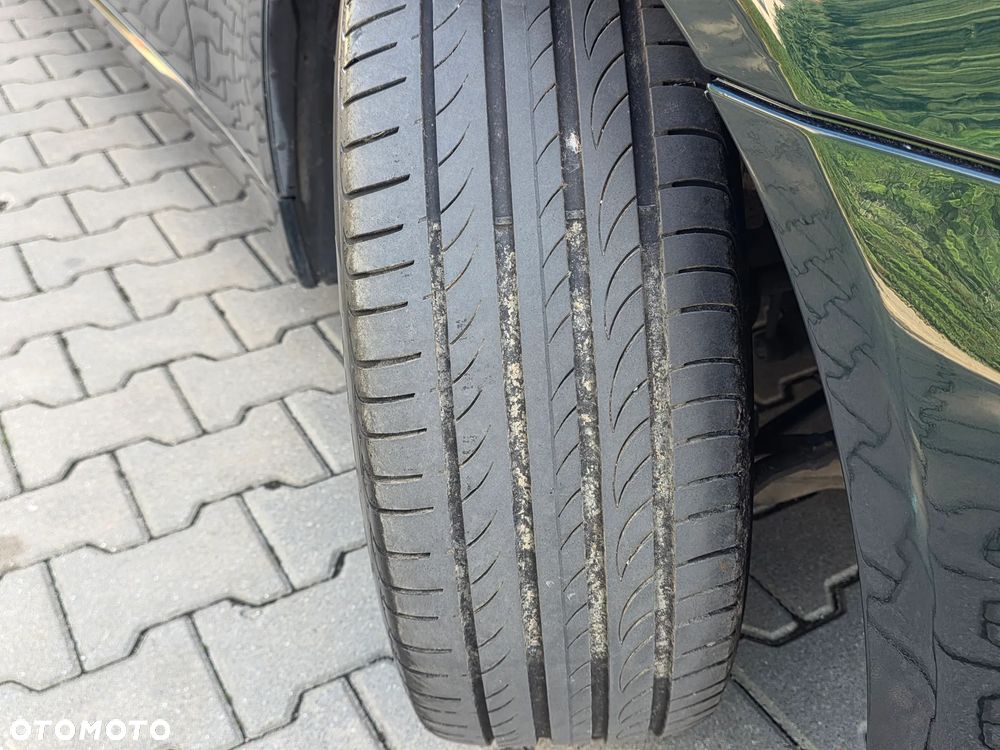 BMW Seria 5 530xi - 33