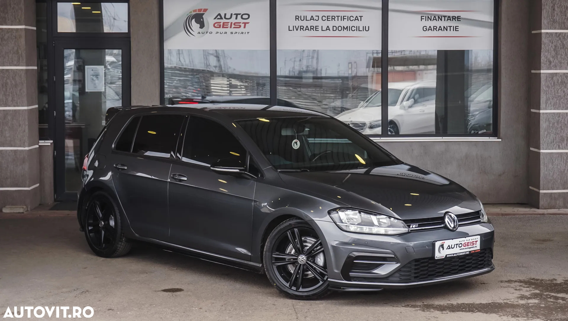 Volkswagen Golf 1.5 TSI ACT OPF DSG Highline - 3