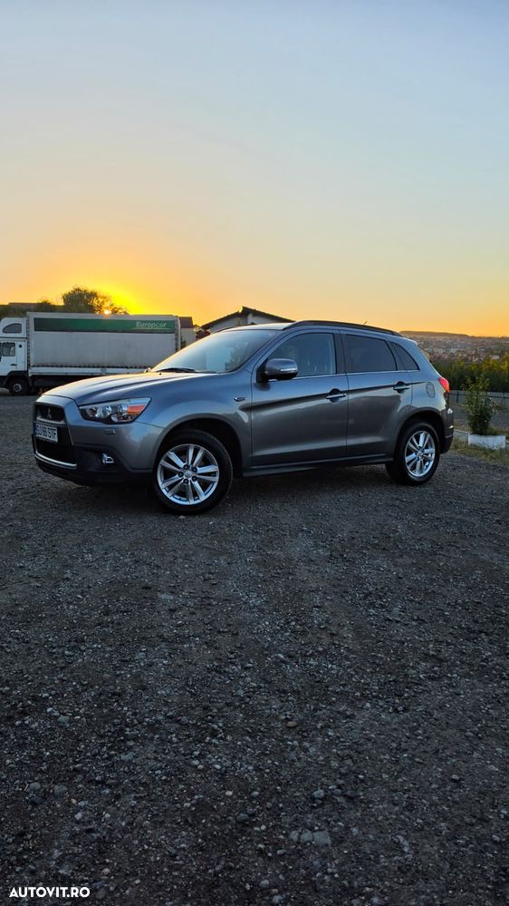 Mitsubishi ASX 1.8 DID 2WD Intense A15 - 8