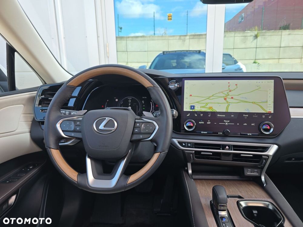 Lexus RX - 20