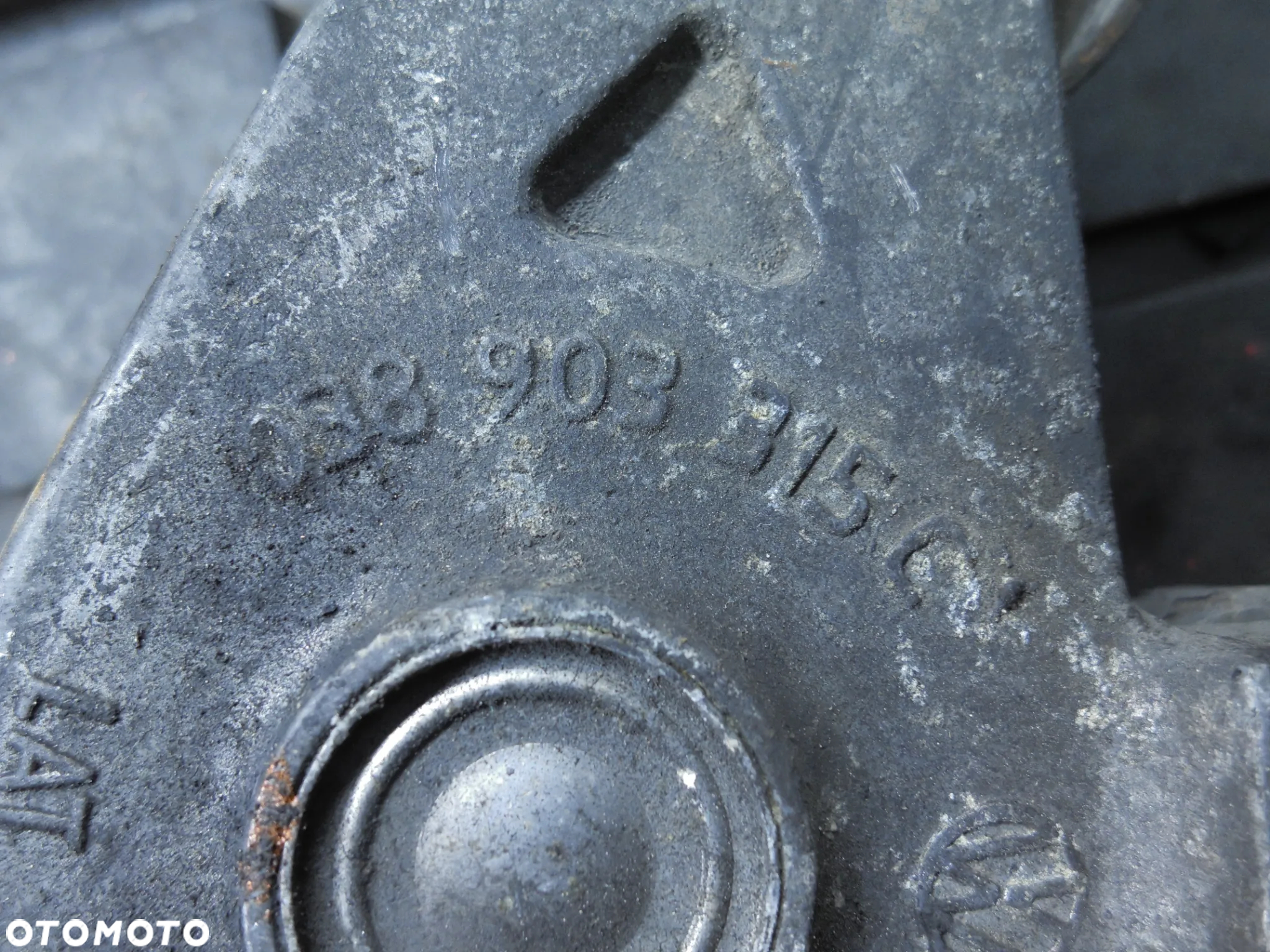 NAPINACZ PASKA VW AUDI SEAT LEON I 1.9 TDI 038903315C - 2