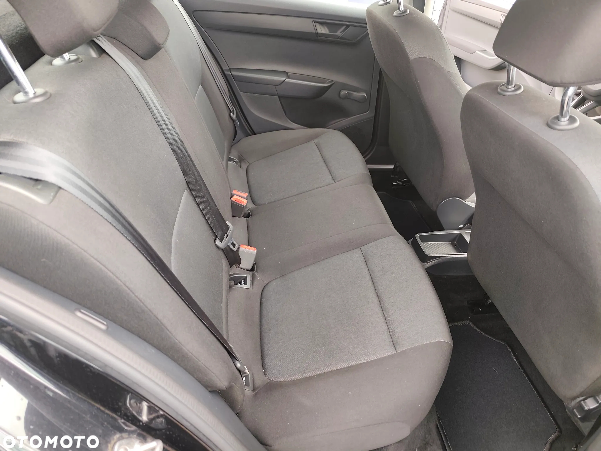 Skoda Fabia 1.0 MPI Active - 17