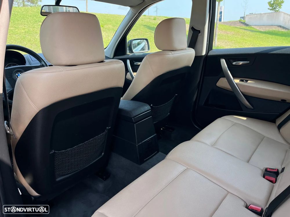 BMW X3 2.0 d - 7