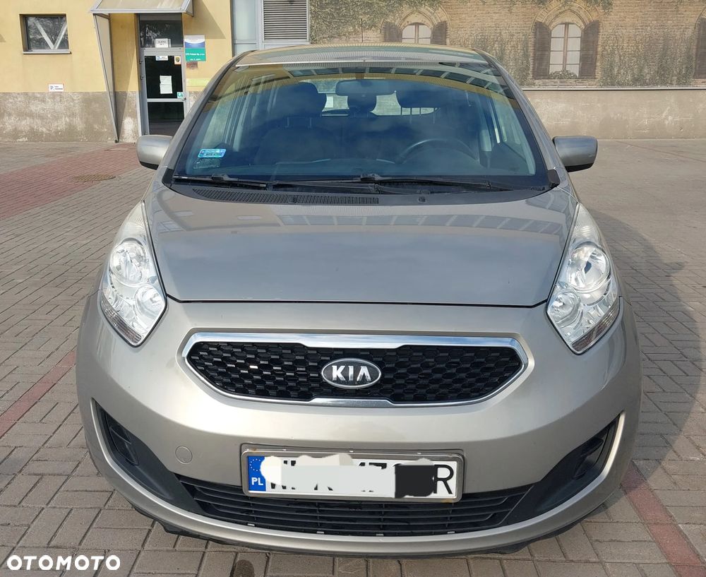 Kia Venga 1.4 L - 5