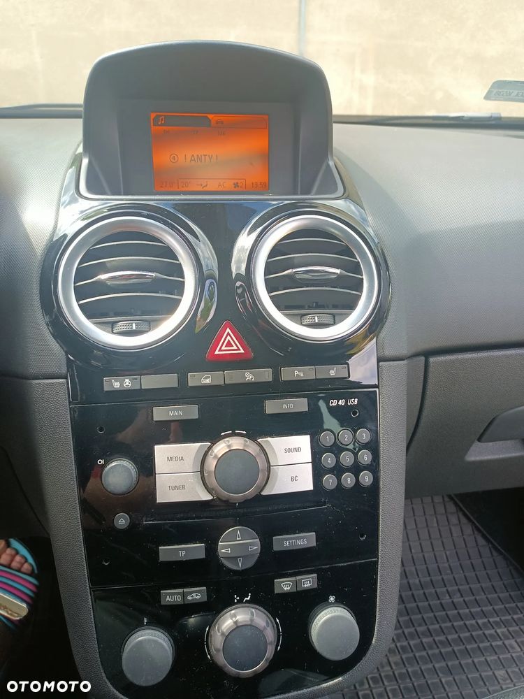 Opel Corsa - 7