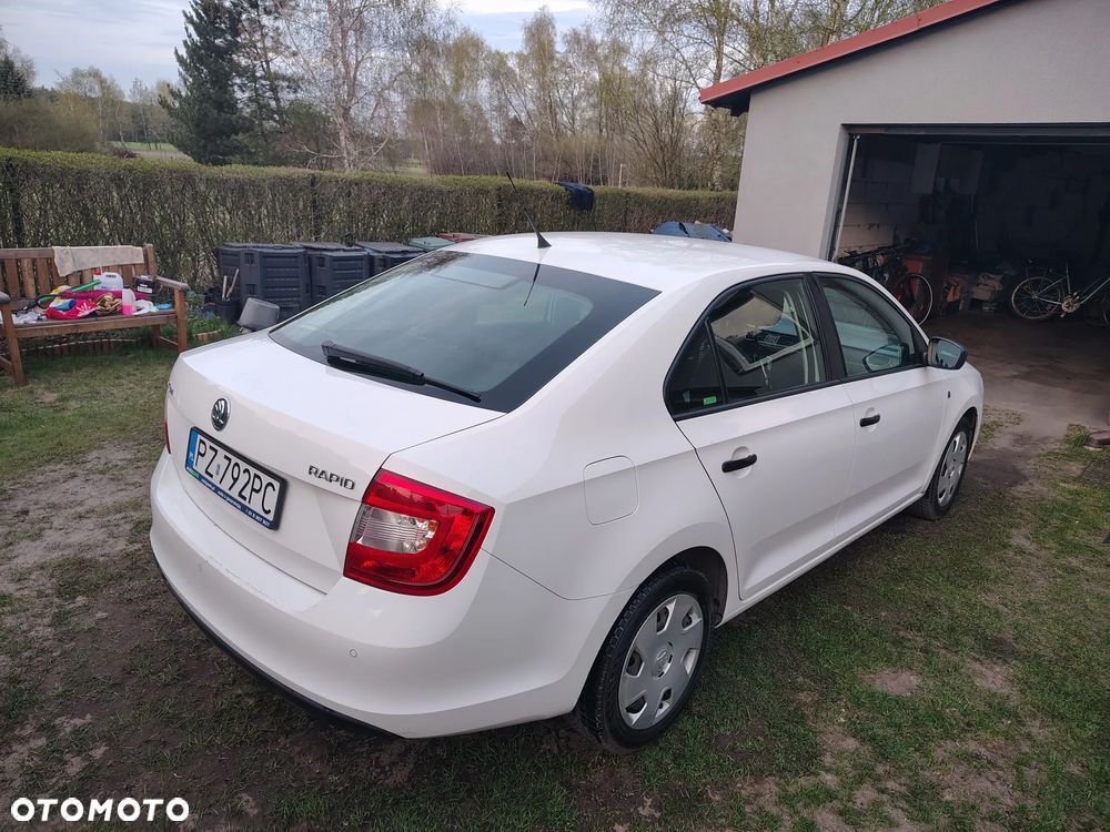 Skoda RAPID 1.2 TSI Active - 11