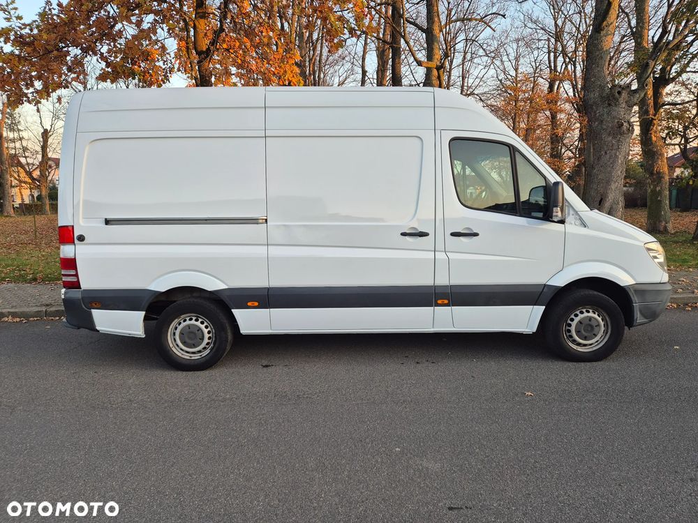 Mercedes-Benz SPRINTER - 26