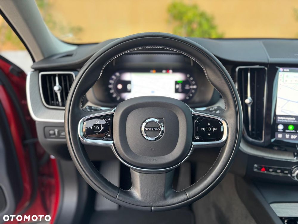 Volvo XC 60 T6 AWD Recharge Geartronic Inscription - 25