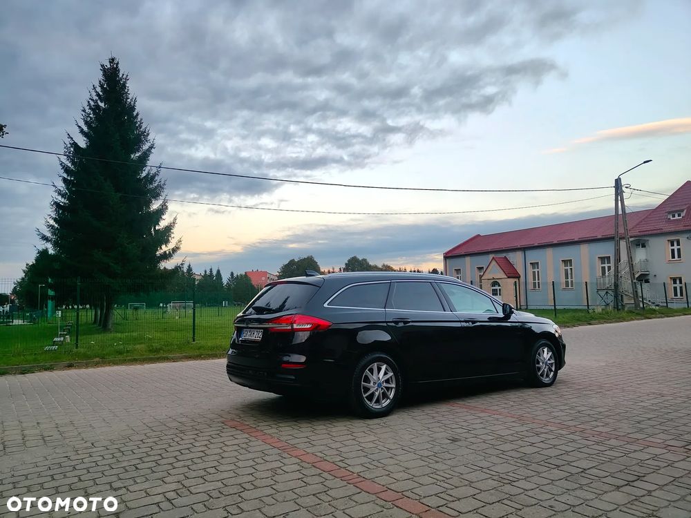 Ford Mondeo - 6