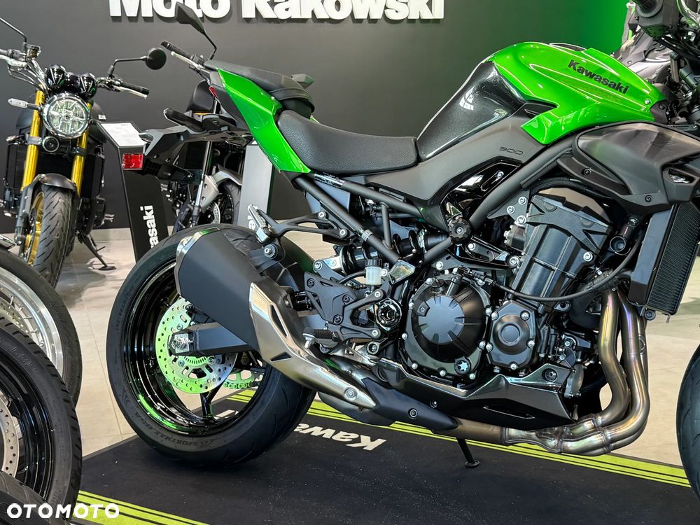 Kawasaki Z 900 - 6
