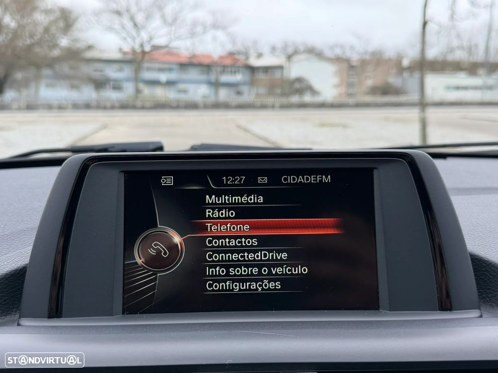 BMW 118 i Sport Line - 10