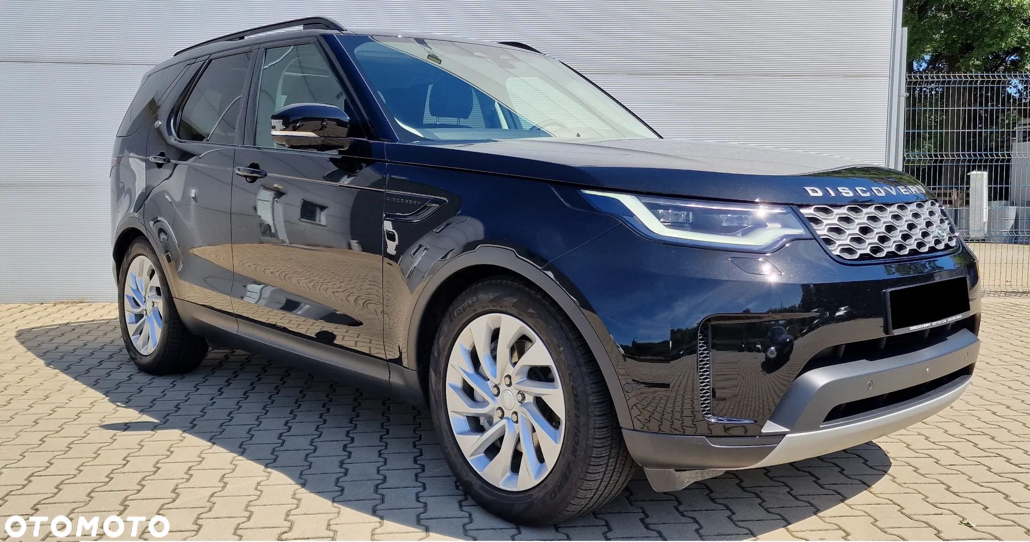 Land Rover Discovery - 1