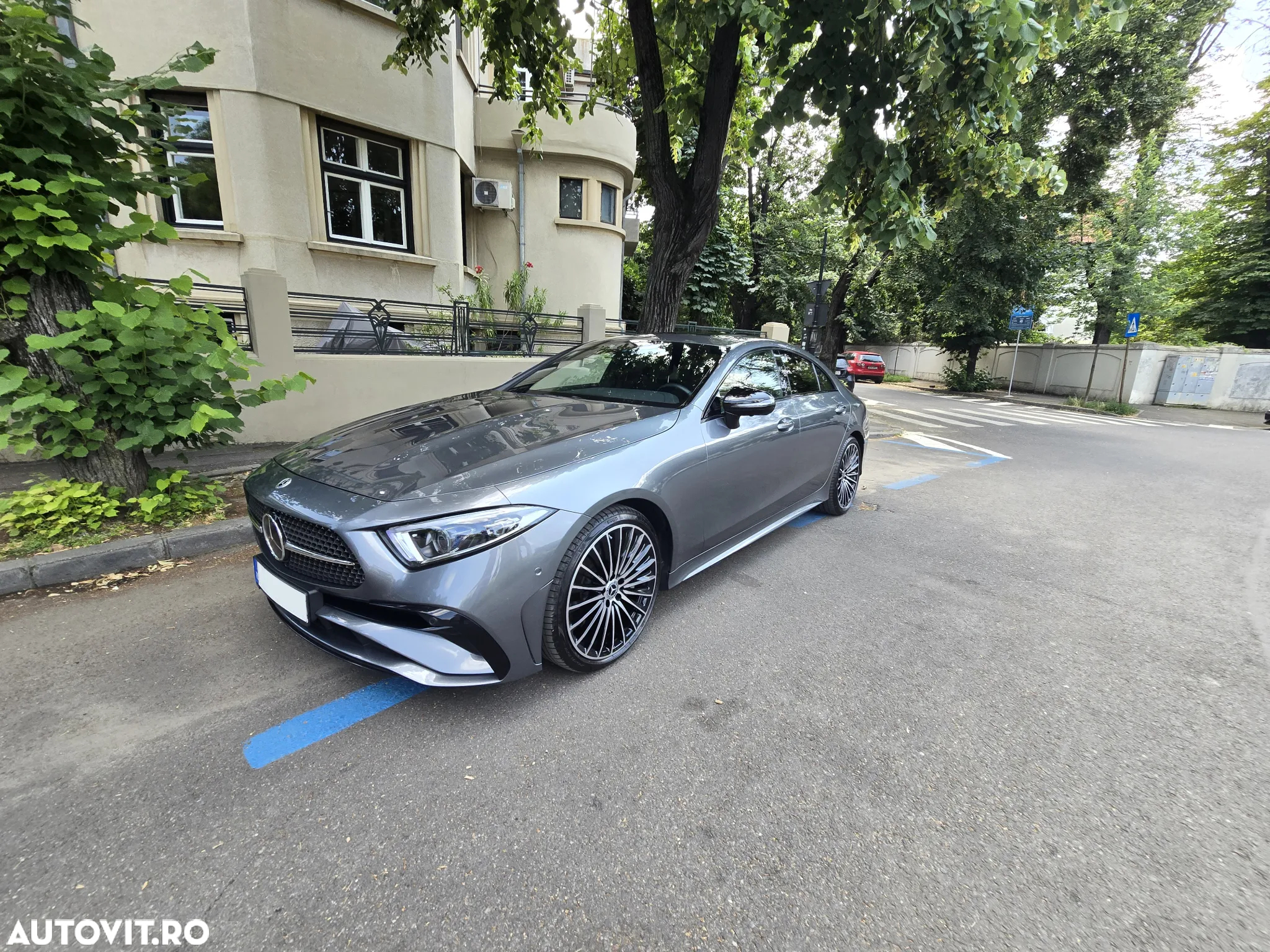 Mercedes-Benz CLS 400 d 4Matic 9G-TRONIC AMG Line - 14